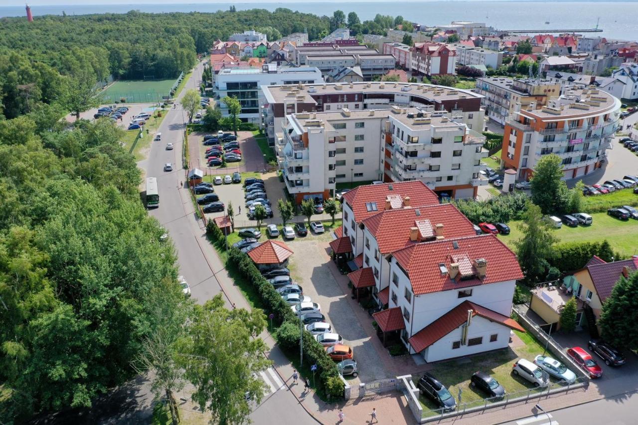 Pokoje Goscinne Atol Hel Buitenkant foto